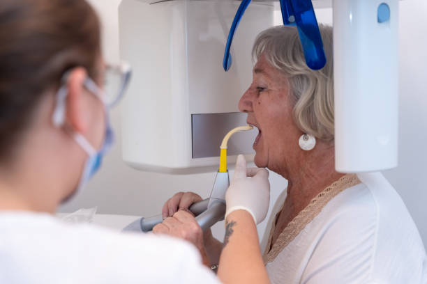 Best Emergency Cosmetic Dentistry (e.g., broken veneers) in Slaton, TX